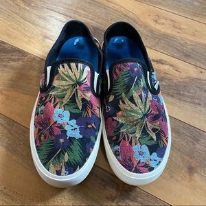 Comfy Floral Vans Slip-ons